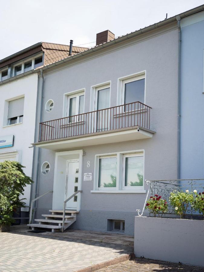 Muellers Wohnraeume Apartment Saarlouis Exterior photo